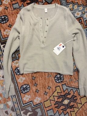 Roark Women’s well worn thermal